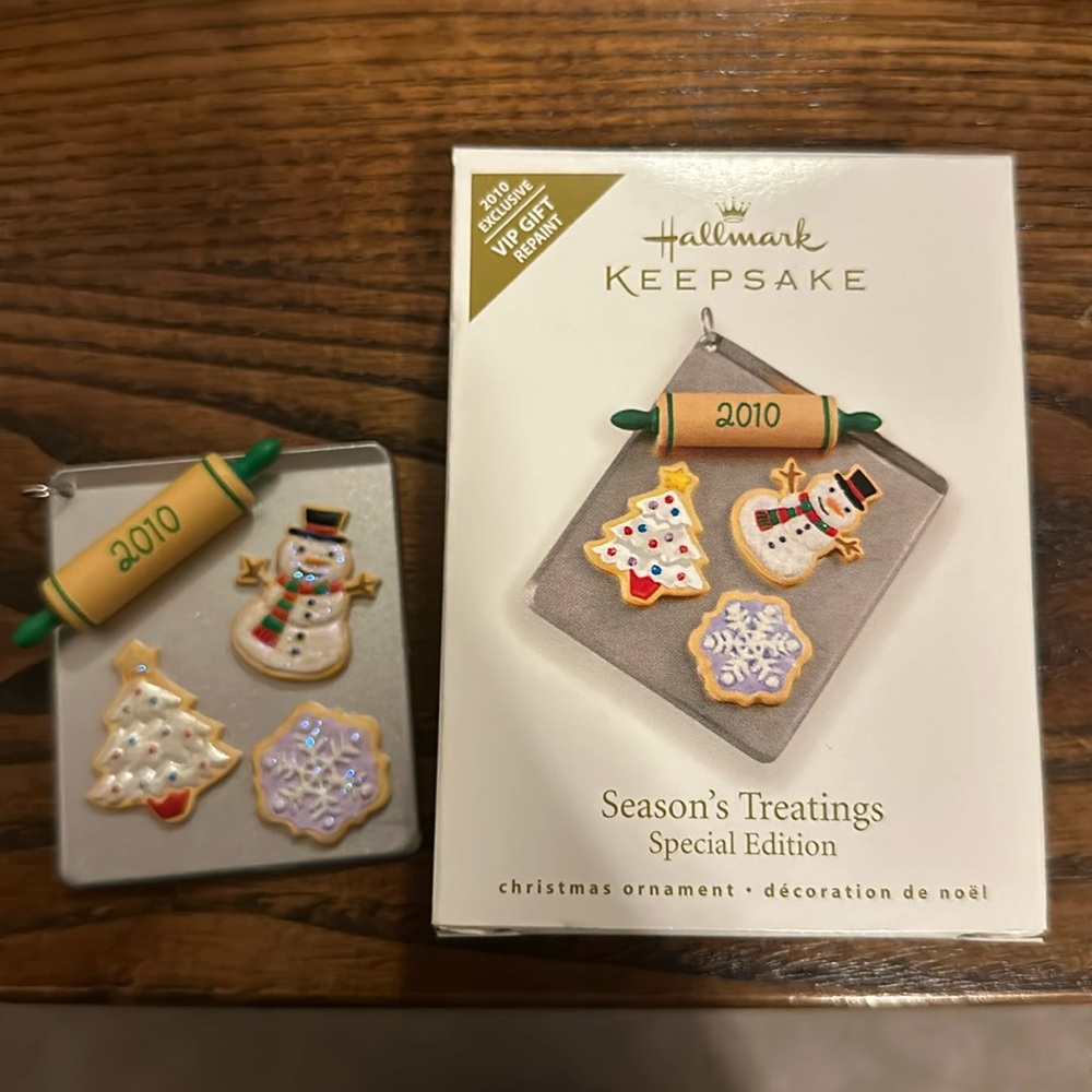 2010 Hallmark keepsake, ornament, special edition
